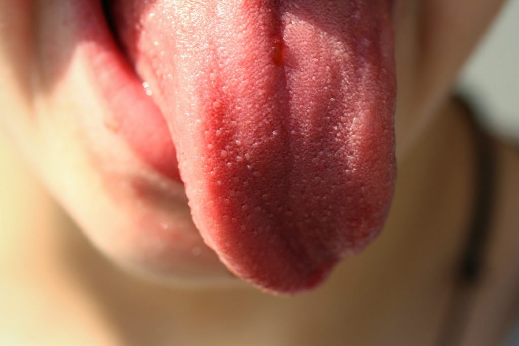 tongue-822441_1280